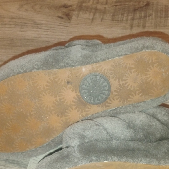 UGG Fluffy Charcoal Slides Women's Size 10 - Picture 10 of 11